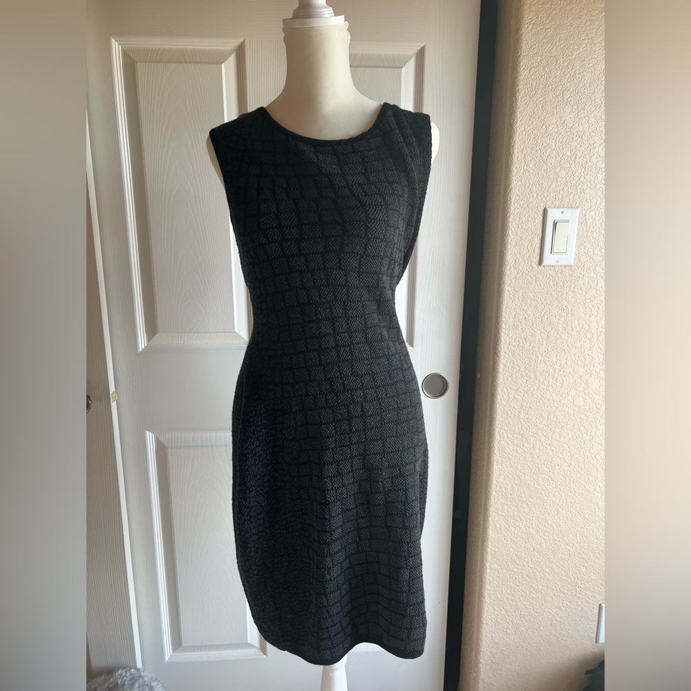 Calvin Klein black sleeveless dress size small
